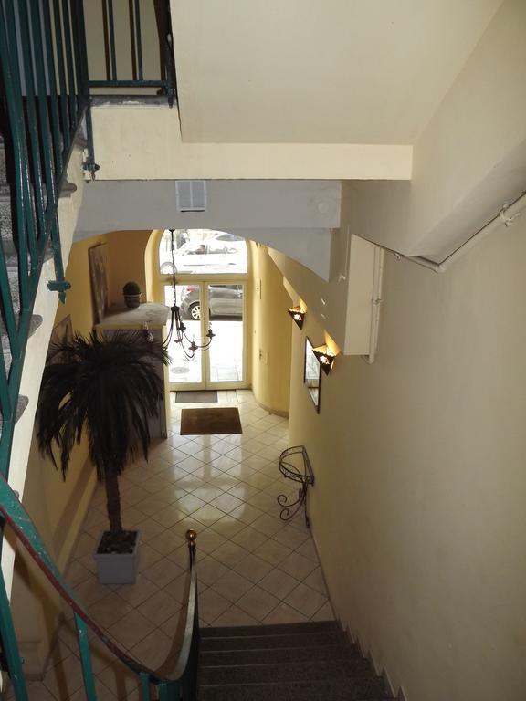 Hotel Univers Bastia  Eksteriør billede