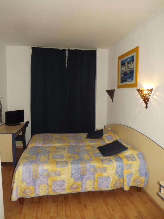 Hotel Univers Bastia  Eksteriør billede
