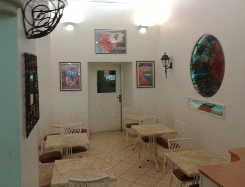Hotel Univers Bastia  Eksteriør billede